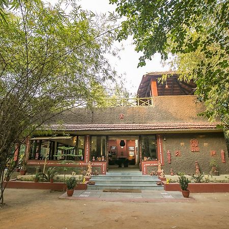 Bandhavgarh Jungle Lodge Tāla Esterno foto