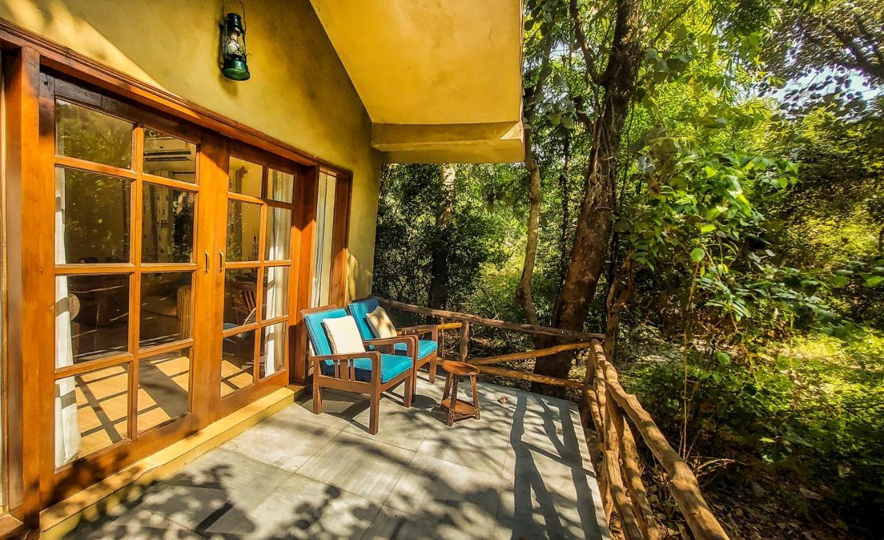 Bandhavgarh Jungle Lodge Tāla Esterno foto
