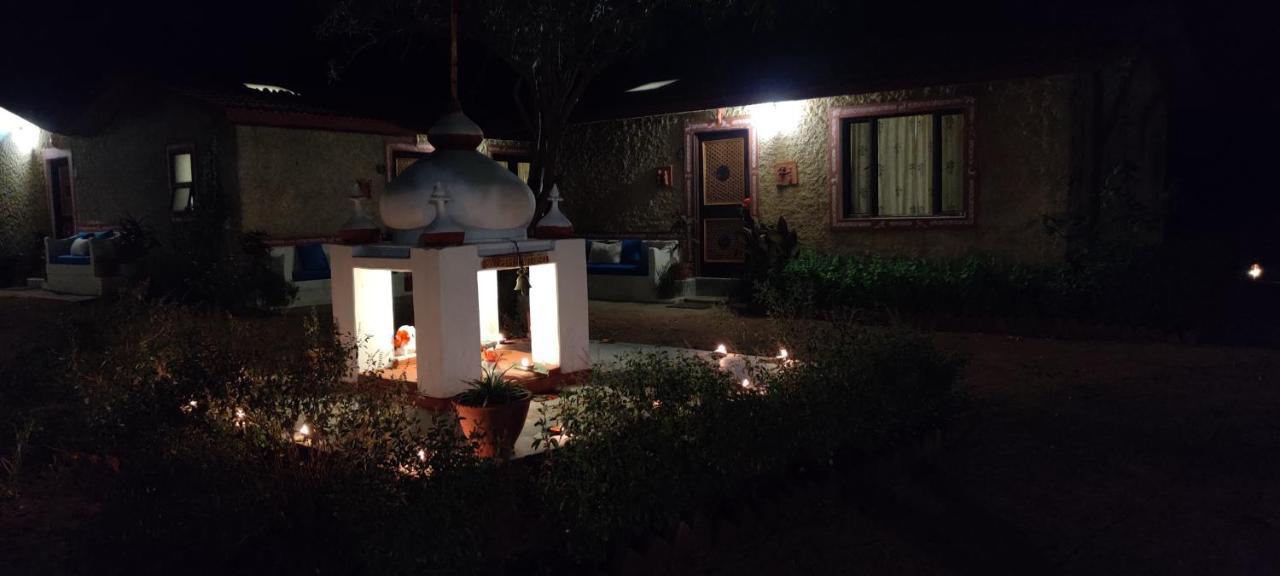 Bandhavgarh Jungle Lodge Tāla Esterno foto