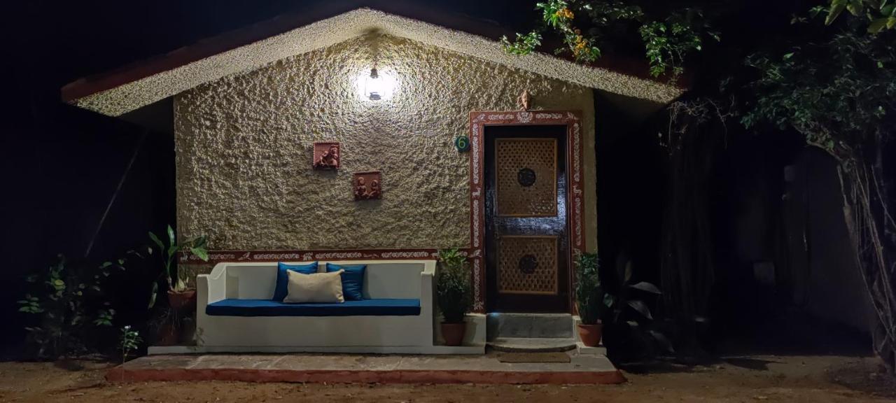Bandhavgarh Jungle Lodge Tāla Esterno foto